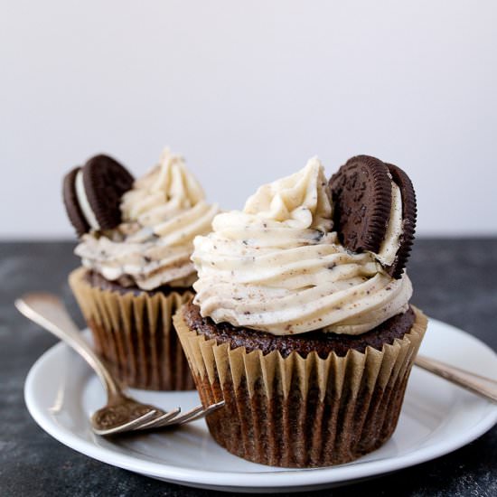 Cookies and Cream Cupcakes