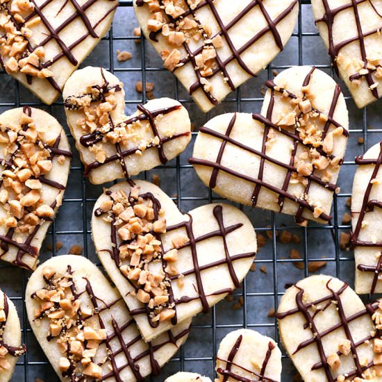Chocolate-Toffee Shortbread Hearts