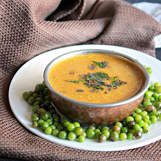 Curry With Black Nightshade Berries