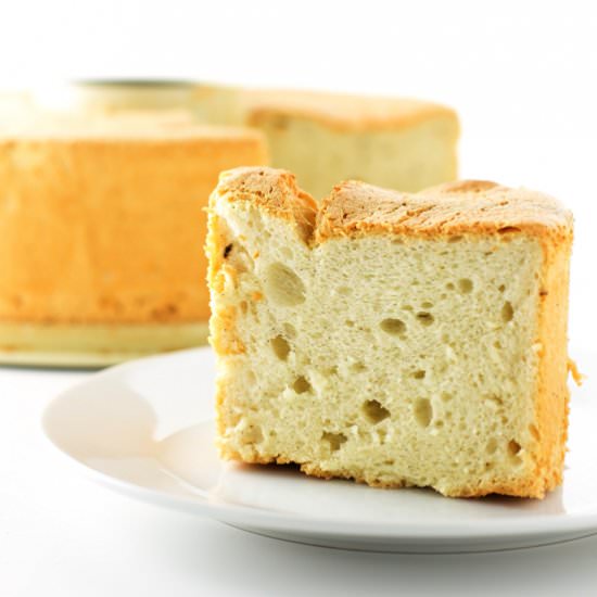 Marshmallowy Angel Food Cake