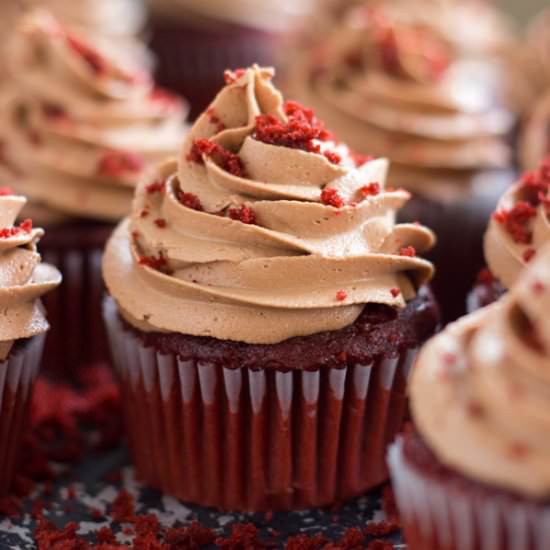 Nutella Red Velvet Cupcakes
