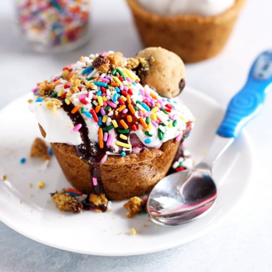Chocolate Chip Cookie Cup Sundae