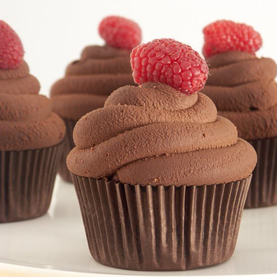 Chocolate Cupcakes with Ganache