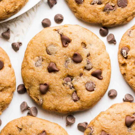 Banana Chocolate Chip Cookies