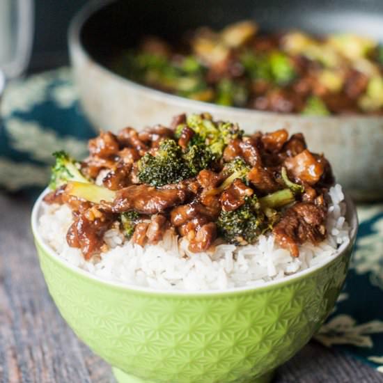 Paleo Beef & Broccoli Stir Fry