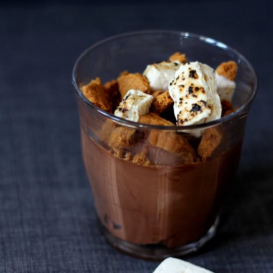 No Bake S’mores Cheesecake Pots