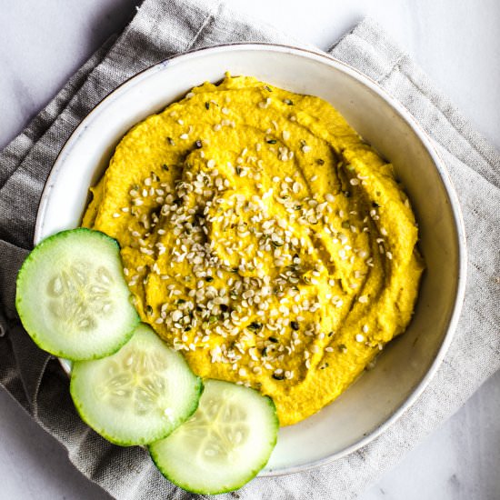 Squash & Roasted Garlic Hemp Hummus
