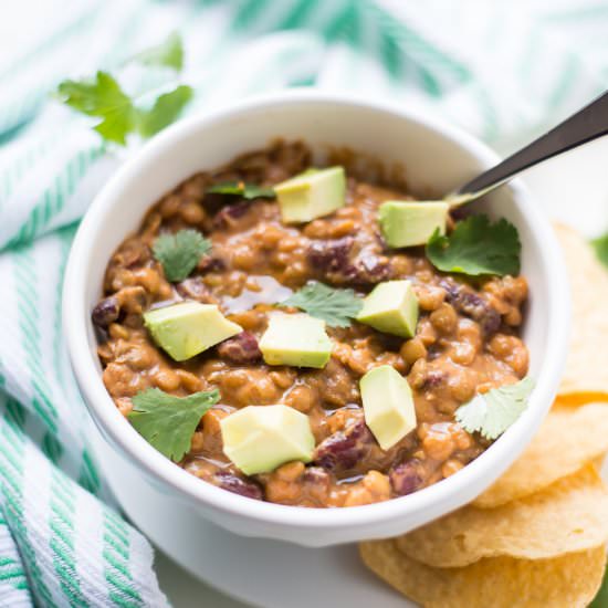 Slow Cooker Turmeric Lentil Chili