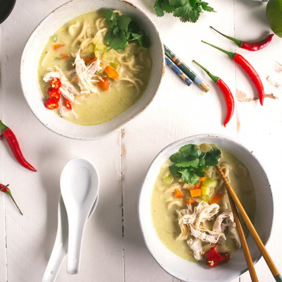 green curry chicken noodle soup