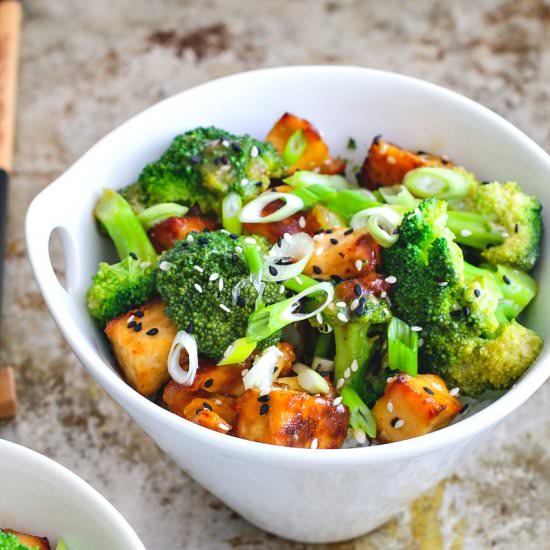crispy lemon ginger tofu + broccoli