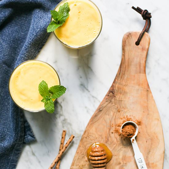 Vanilla Mango Protein Smoothie