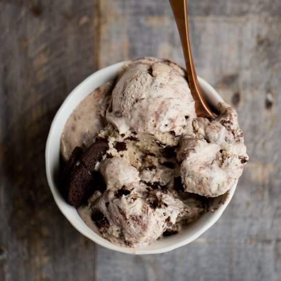 Cashew Cookies & Cream