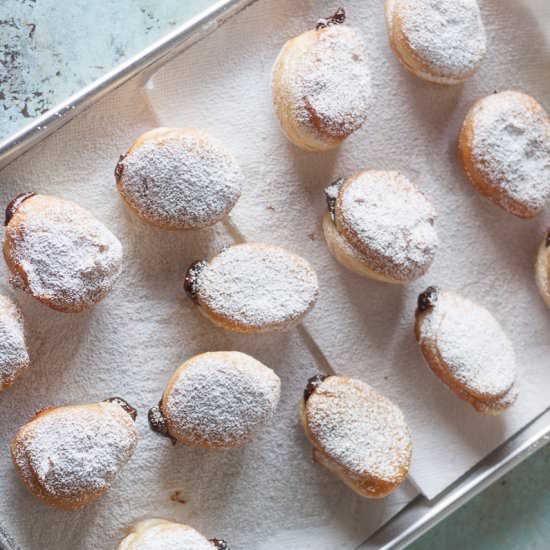 Paczki (Polish Jelly Doughnuts)