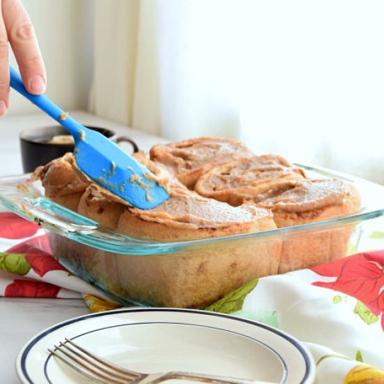 Healthier Date Caramel Rolls