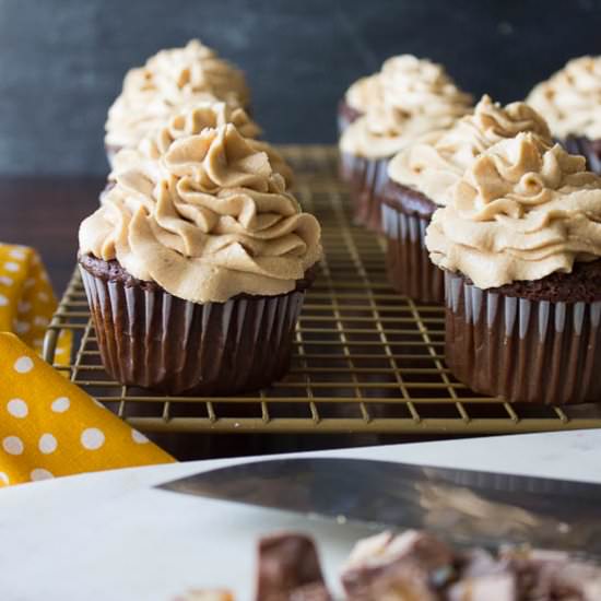 Chocolate Cupcakes w/ PB Frosting