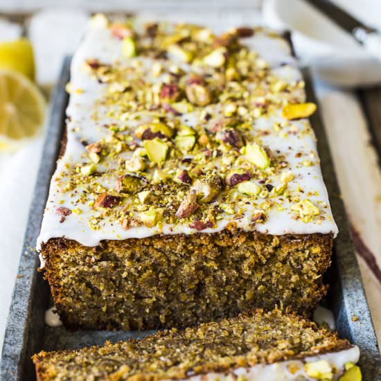 Lemon and Pistachio Cake