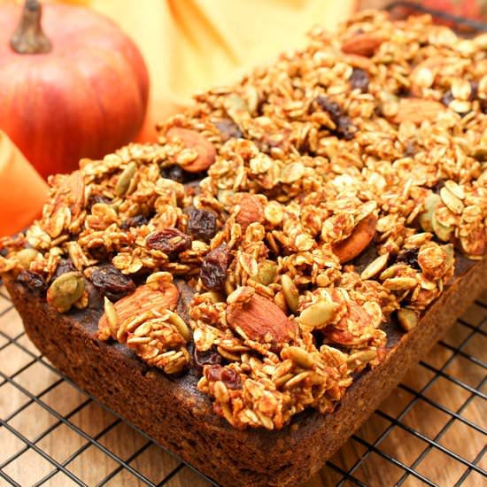 Pumpkin Bread with Streusel Topping