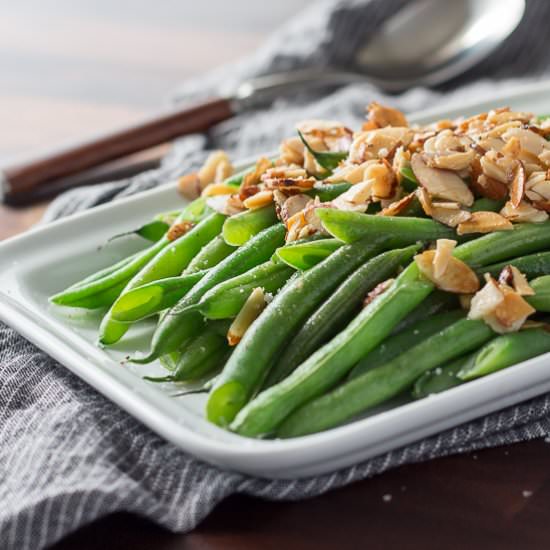 Easy Green Beans Almondine