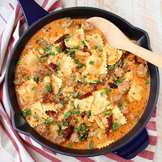 One Pot Pesto Sausage Ravioli