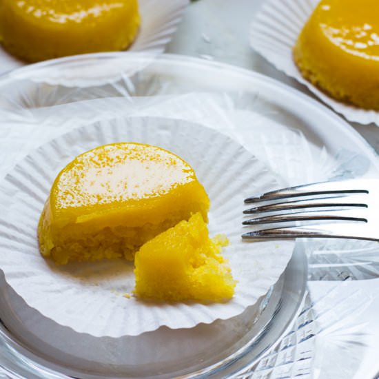 Quindim – Baked Coconut Egg Custard