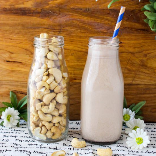 Chocolate Hazelnut Cashew Milk