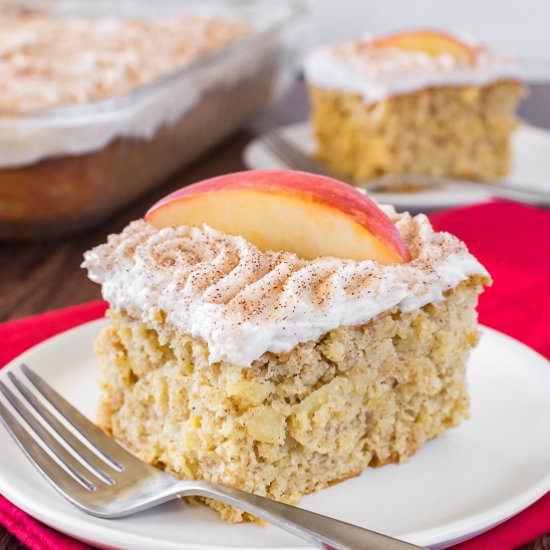 Snickerdoodle Apple Cake