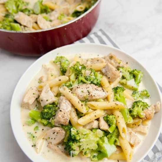 Chicken and Broccoli Alfredo