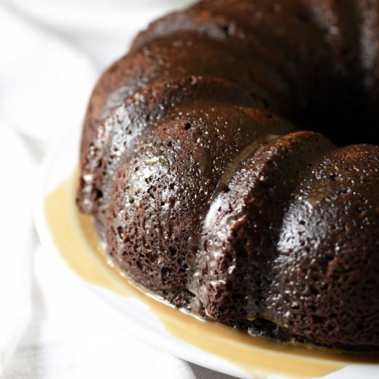 Kahlúa Coffee Poke Cake