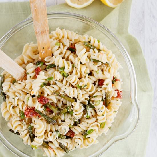 Sun Dried Tomato & Asparagus Pasta