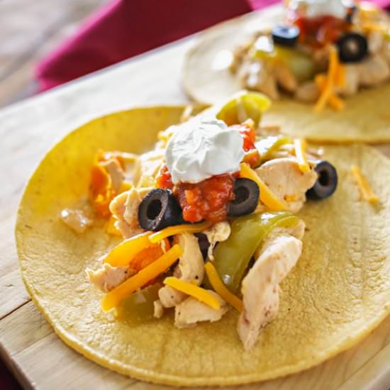 Slow Cooker Chicken Fajitas