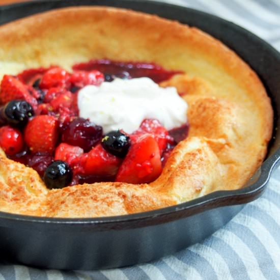 Individual Dutch baby pancake
