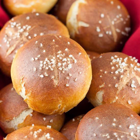 Healthier Pretzel Rolls