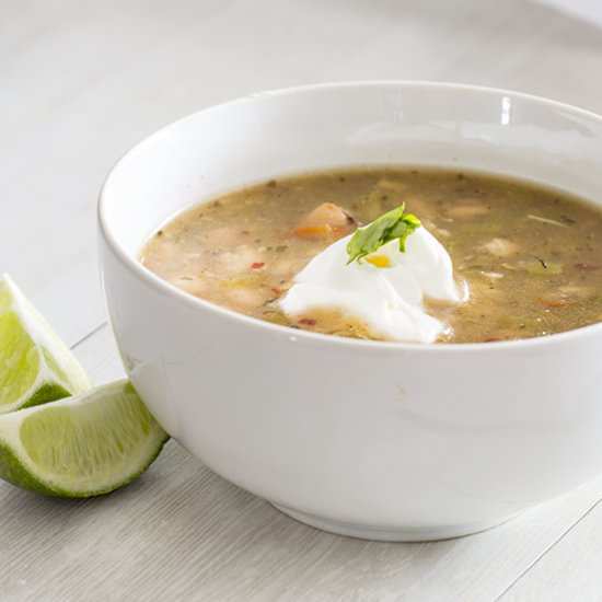 Slow Cooker White Chicken Chili