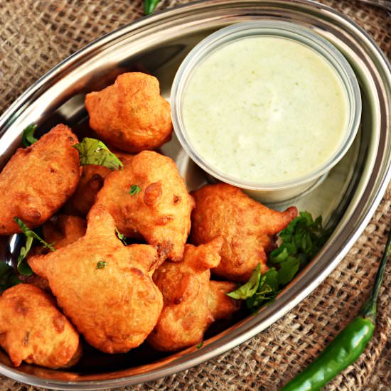 Goli Baje/Mangalore Bonda