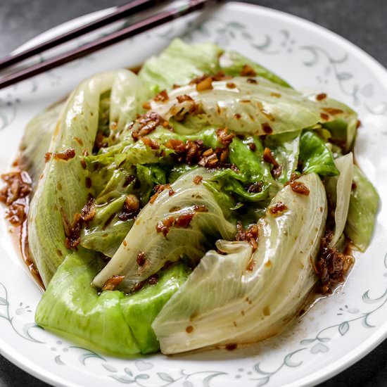 Lettuce in Garlic Oil