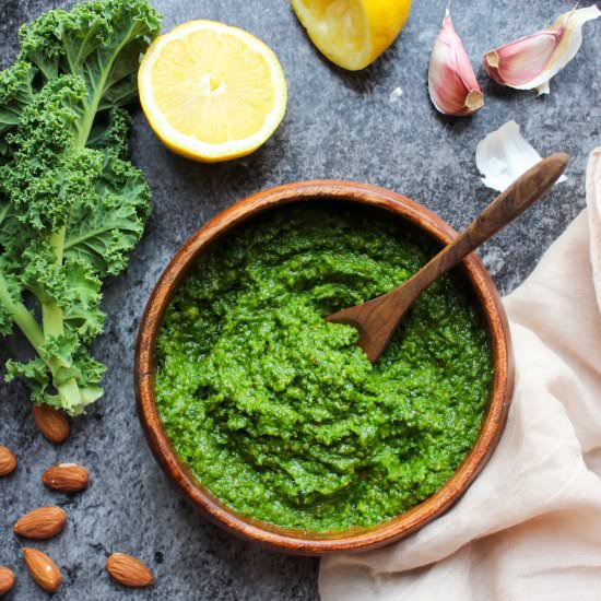 Vegan Kale Pesto