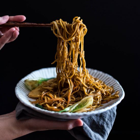 Vegetarian Chow Mein (素菜炒面)