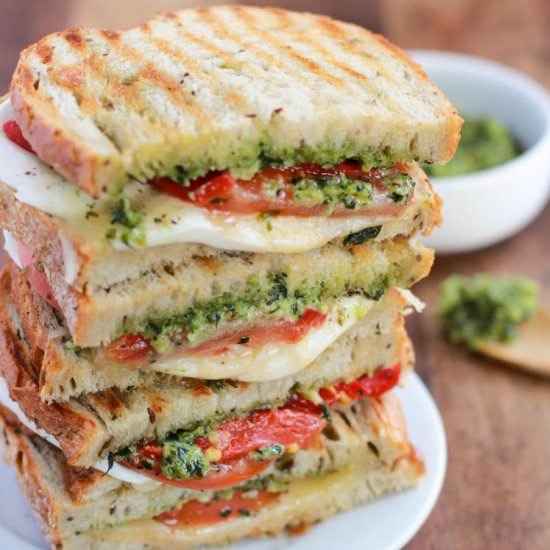 Grilled Mozzarella Sandwich