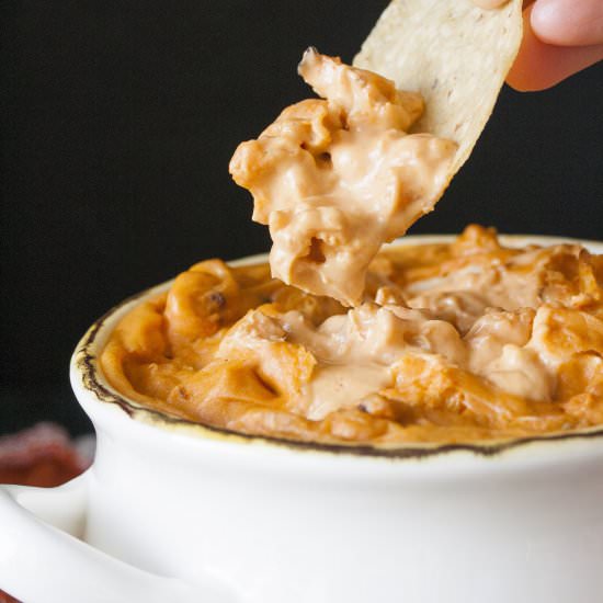 Baked Vegan Buffalo Cauliflower Dip