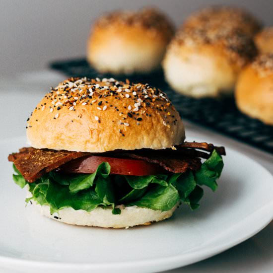 HOMEMADE EVERYTHING BAGEL