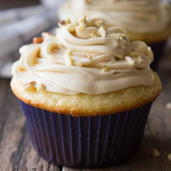 Banana Sour Cream Cupcakes