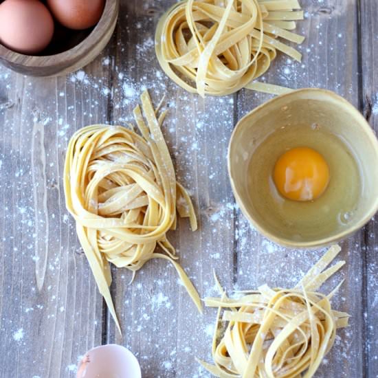 How to Make Homemade Egg Pasta