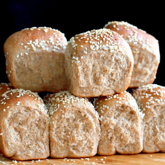 Soft Whole grain Dinner Rolls