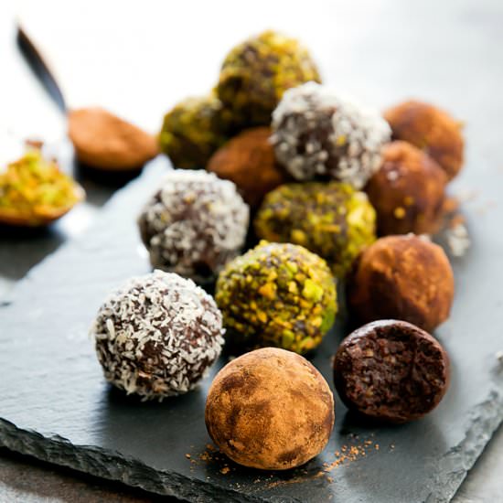 Cacao Brownie Bites