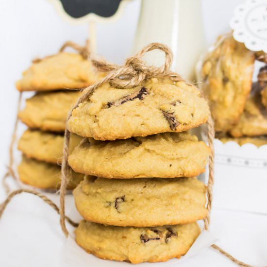 Paleo Chocolate Chunk Cookies