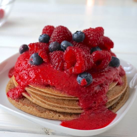 Healthy Pancakes & Raspberry Sauce