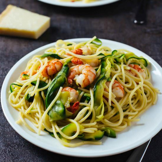 Zucchini Shrimp Pasta