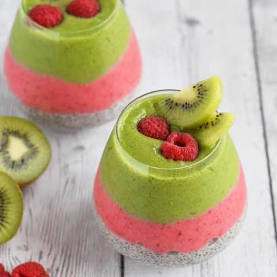 Kiwi and Raspberry Chia Pudding