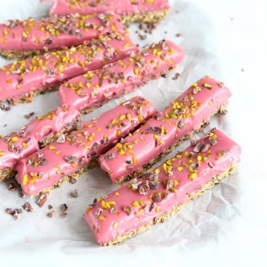 Vegan White Chocolate Aroniaberry Bars