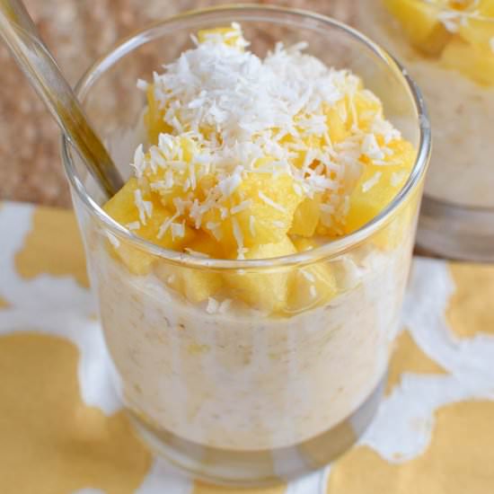 Pina Colada Overnight Oats